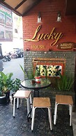 Lucky House Phra Sing Chiangmai - Hostel