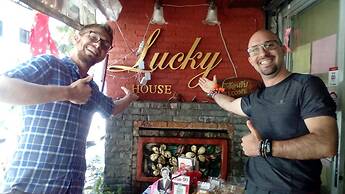 Lucky House Phra Sing Chiangmai - Hostel