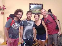 Lucky House Phra Sing Chiangmai - Hostel