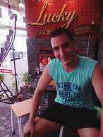 Lucky House Phra Sing Chiangmai - Hostel