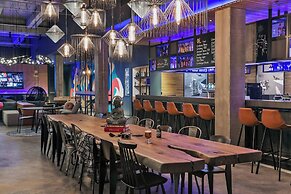 Moxy Copenhagen Sydhavnen