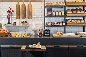 Moxy Copenhagen Sydhavnen