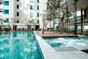 Summer Suites Residences By Plush