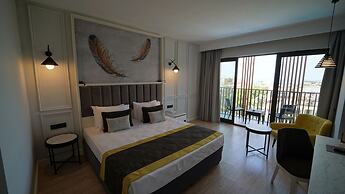 The Raga Side - Adults Only - All inclusive