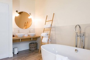 Maison Deveney Mars