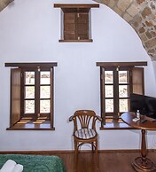 Goulas Traditional Guesthouse