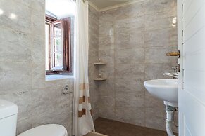 Goulas Traditional Guesthouse