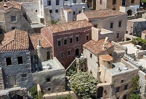 Goulas Traditional Guesthouse