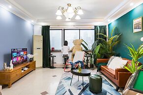 Qing Apartment Chungking Express