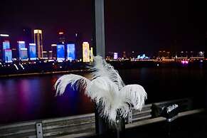 Qing Apartment Chungking Express