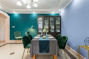 Qing Apartment Chungking Express