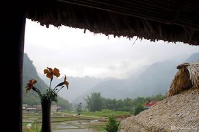 Mai Chau Sky