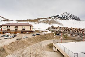 View Of Silver Queen Lift 2 Br  2 Bedroom Condo - No Cleaning Fee! by 