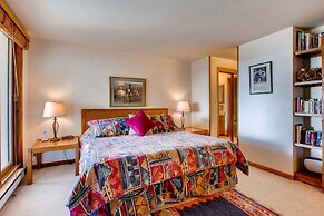 Large 2 Br With Open Floorplan 2 Bedroom Condo - No Cleaning Fee! by R