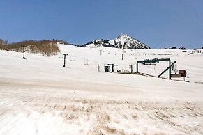 Updated 1 Br - Ski-in/ski-out Access 1 Bedroom Condo - No Cleaning Fee