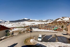 Unique, Mountain 4 Br  4 Bedroom Condo - No Cleaning Fee! by RedAwning