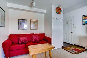 View Of Mt Crested Butte- 1 Br 1 Bedroom Condo - No Cleaning Fee! by R