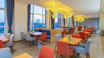 Holiday Inn Express Yinchuan Downtown by IHG
