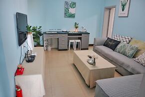 Qing Apartment Happiness