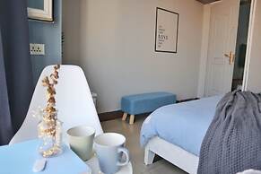 Qing Apartment Happiness