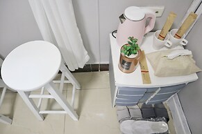 Qing Apartment Happiness