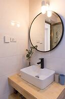 Qing Apartment Spring Heartbeat