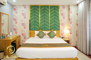 Silk Hotel