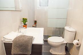 Glyfada Square Modern And Cozy Apartment