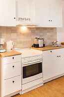 Glyfada Square Modern And Cozy Apartment