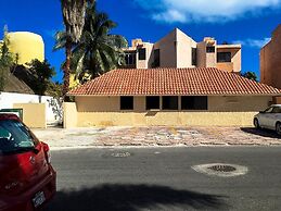 Pok-Ta-Pok Guest House