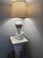 Dali ApartHotel