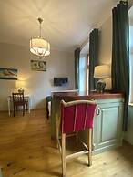 Dali ApartHotel