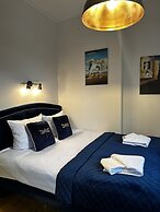 Dali ApartHotel