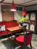 Dali ApartHotel
