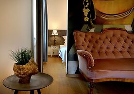 Dali ApartHotel