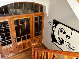 Dali ApartHotel