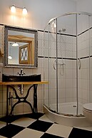 Dali ApartHotel