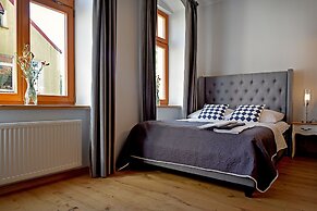 Dali ApartHotel