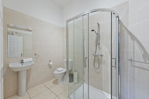 The Enya Suite - hiphipstay