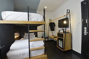 The Hammock Hotel Fine Arts Museum