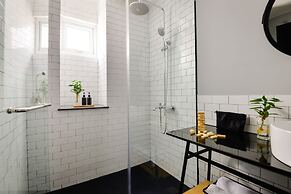 The Hammock Hotel Fine Arts Museum