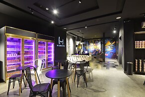 The Hammock Hotel Fine Arts Museum