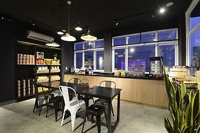 The Hammock Hotel Fine Arts Museum