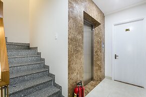 OYO 136 Aparthotel 75