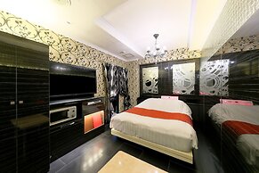 Hotel Cherena - Adult Only