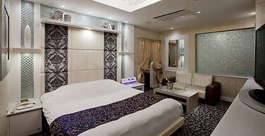 Hotel Cherena - Adult Only