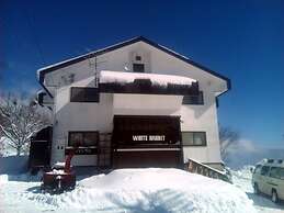 Rental Lodge WHITE RABBIT Madarao kogen Cottage RABBIT
