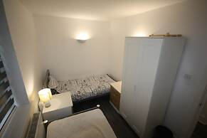 Bournemouth Holiday Let With Hot Tub & Sauna