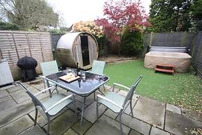Bournemouth Holiday Let With Hot Tub & Sauna
