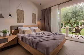 Aeolos Boutique Resort and Suites